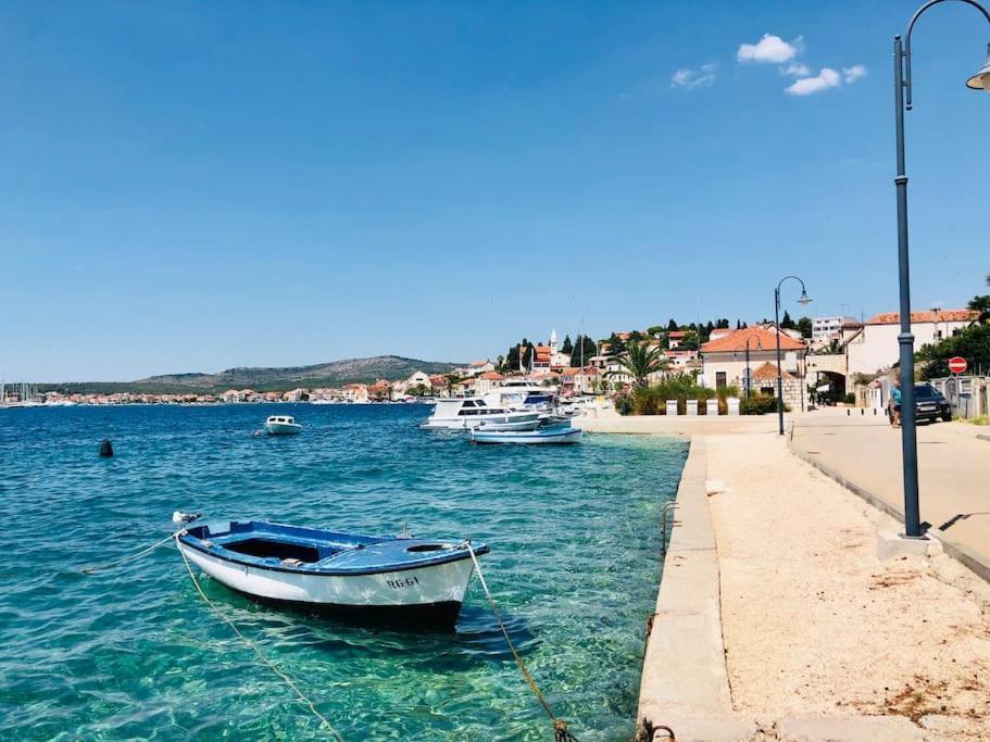 Beach & Old Town Rogoznica  Esterno foto